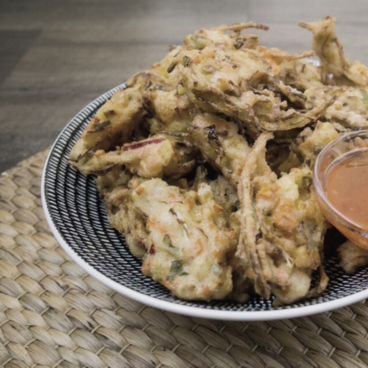 cekodok bawang sayur sambal kucai kubis bilis daun sup